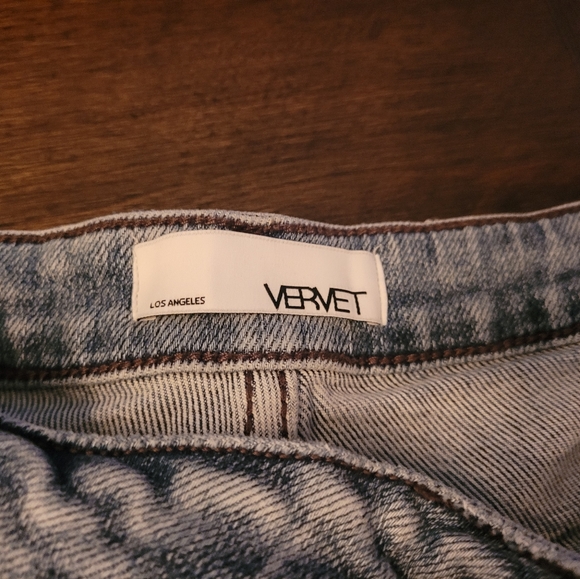 Jeans - Picture 3 of 3